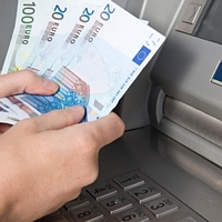 Številni ne poznajo "pravila 10 evrov" na bankomatu, a posledice so lahko precej resne