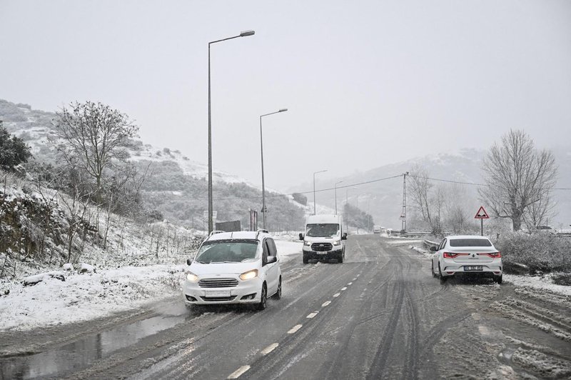 Takšen prekršek med vožnjo vas lahko zelo drago stane, pa tega morda niti ne veste (foto: Profimedia)