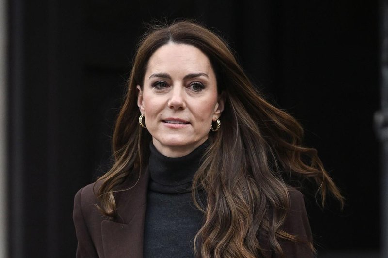 Kate Middleton ne posluša več ukazov in dela vse po svoje. Pravijo, da se je kraljica Camilla zaradi nje napila (foto: profimedia)