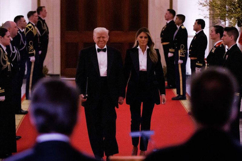 ŠOKANTNE PODROBNOSTI: "Melania ima svoje življenje. Ona sovraži Trumpa, on pa ne ve, kje živi." (foto: profimedia)