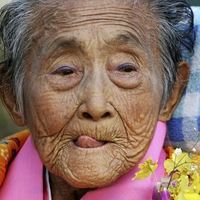 Ljudje s tega otoka modre cone vedno izgovorijo te 3 besede preden jedo