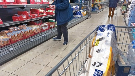 Supermarket