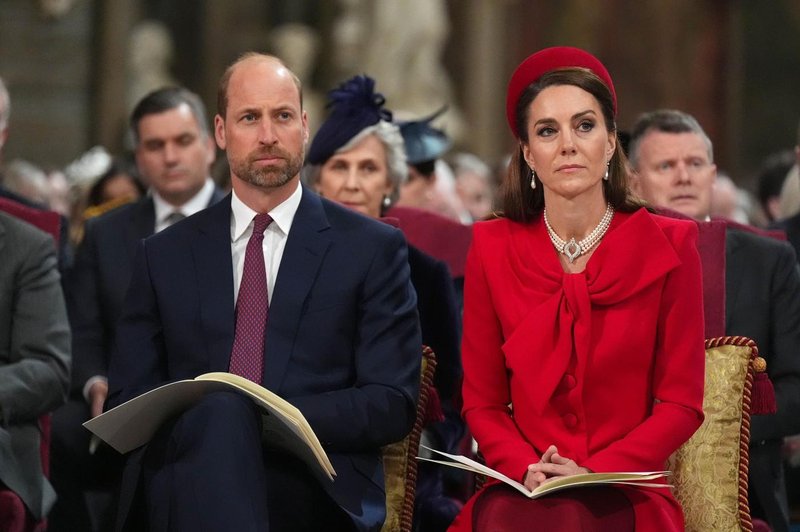 Zdaj na dan udarilo, kaj Kate Middleton in William zahtevata od zaposlenih, nikoli ne smejo obleči tega (foto: Profimedia)