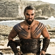 Jason Momoa je praktično neprepoznaven: 'radiatorček' je zamenjal pivski trebuh