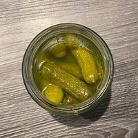 Ali sok iz kumaric zares lahko pomaga pomiriti krče v nogah?
