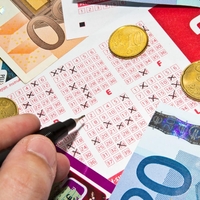 Na loteriji je zadel vrtoglavi znesek, s svojim dejanjem pa je presenetil čisto vse, od njega tega ni nihče pričakoval