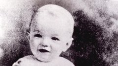 Zakaj je Marilyn Monroe umrla s telefonsko slušalko v roki? Podrobnosti njene zadnje noči in temne skrivnosti
