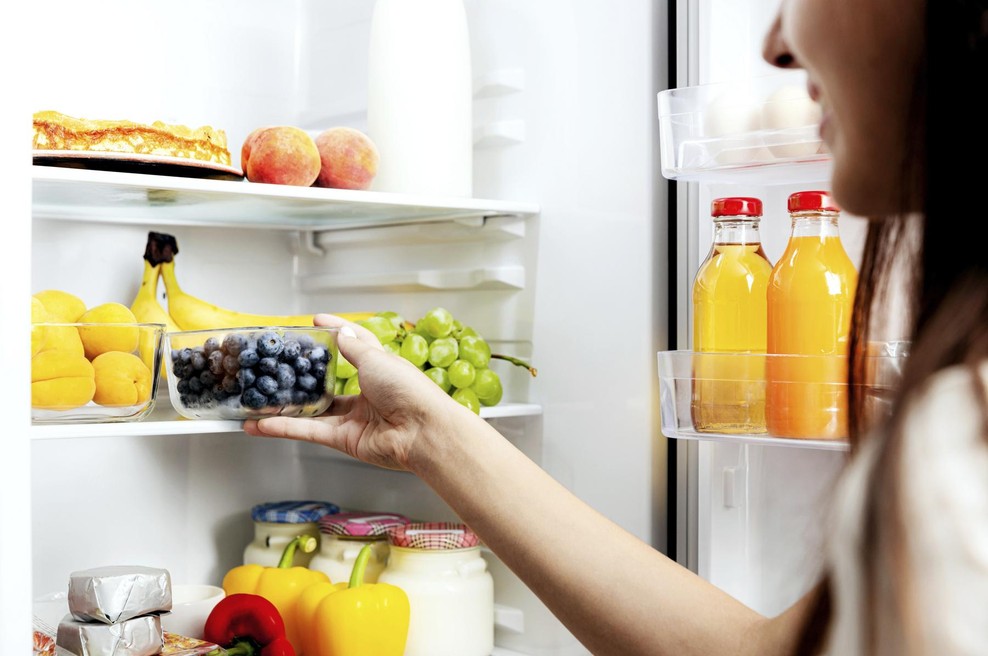 Trije sadeži za raven trebuh - in to zagovarjajo tudi nutricionisti (foto: profimedia)