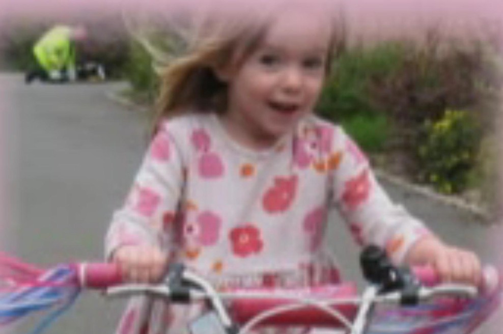 Pištoli, kosti in oblačila: Šokantno odkritje v preiskavi pogrešane Madeleine McCann (foto: profimedia)
