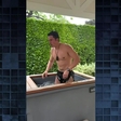 Bizarno razstrupljanje: Orlando Bloom je iz krvi odstranil mikroplastiko in za to plačal 10.000 evrov