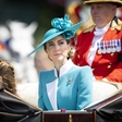 Kate Middleton ob zadnjem pojavljanju v javnosti takole shujšana, mnoge pa skrbi tudi tole