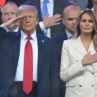 Se Melania in Donald Trump ločujeta? Viri blizu para trdijo: "Organsko ga ne prenese"
