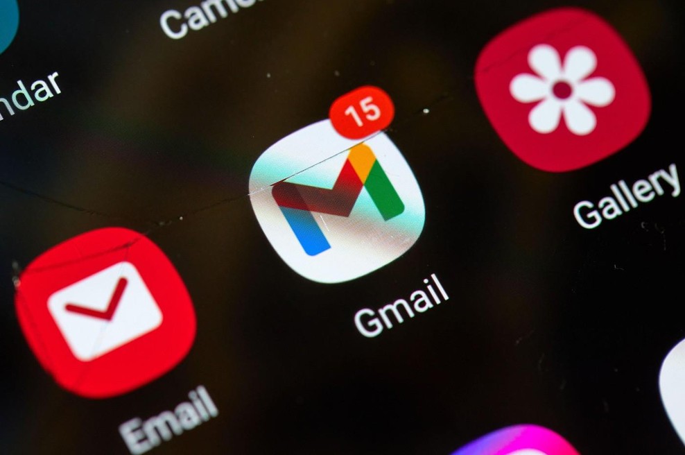 Gmail vam zdaj prikazuje, kdo smeti v mapi 'Prejeto' in ponuja gumb za trajno odjavo (foto: profimedia)
