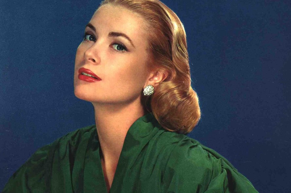 Tako lepa je bila vnukinja legendarne Grace Kelly v babičini obleki iz Hitchcockovega trilerja (foto: profimedia)