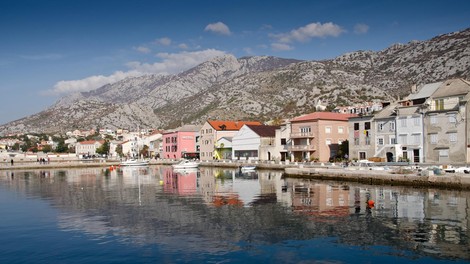Moški odkril množico še neprodanih apartmajev na Jadranu: "Lokacija je popolna, zakaj so cene neverjetno nizke?"