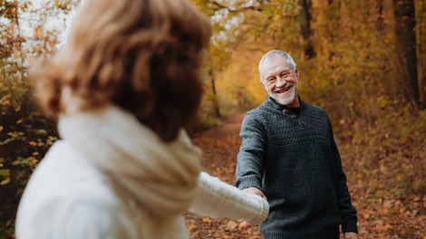 4 znaki, da boste starost 90 let pričakali na nogah in bistre glave