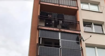 Češka elektrika energija balkon Facebook fotografija