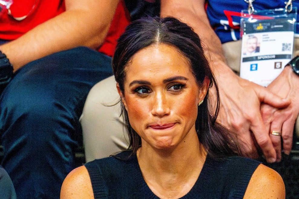 Princ Harry verjetno ni pričakoval, da bo to zasebno fotografijo videl cel svet, za vse kriva Meghan Markle (foto: Profimedia)
