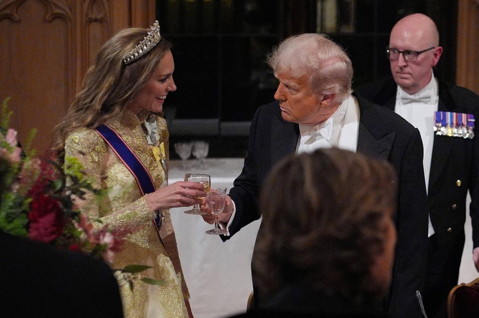 Kate Middleton skoraj vedno nosi to tiaro – razlog je poseben, nosila jo je tudi ob obisku Trumpa (foto: Profimedia)