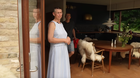 Ana živi v najlepši stekleni hiši na svetu: "Kot bi živel zunaj, v resnici pa si v varnem zavetju"