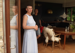 Ana živi v najlepši stekleni hiši na svetu: "Kot bi živel zunaj, v resnici pa si v varnem zavetju"