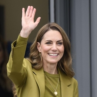Ta kos nakita Kate Middleton skriva globoko zgodbo – nosila ga je tudi, ko je premagala raka!