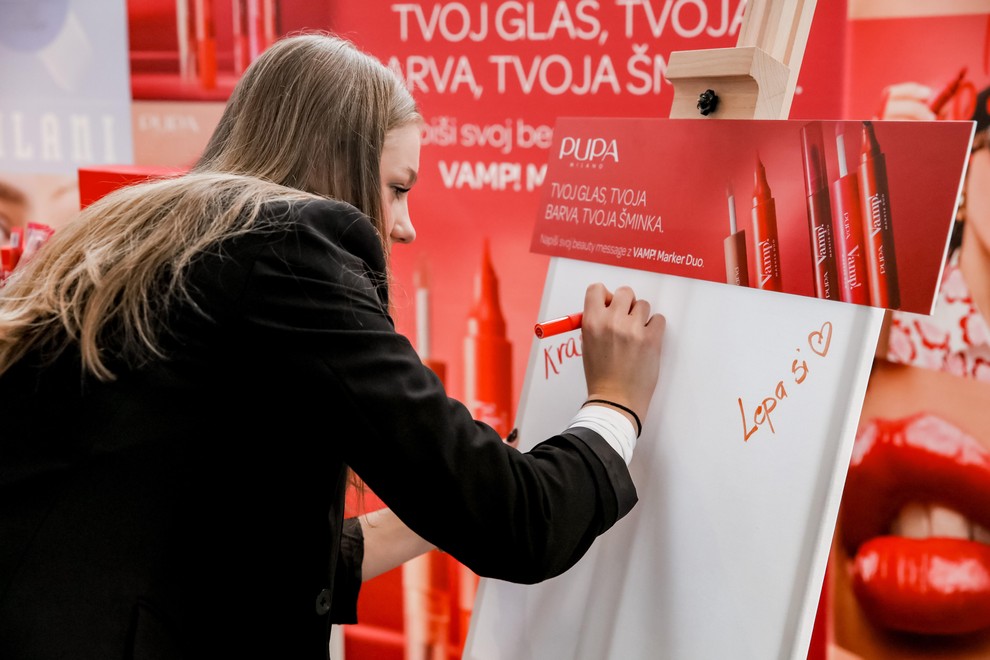 FOTO: Poglejte, kako čudovito smo se imeli na sobotni 8. Cosmo konferenci 🎀