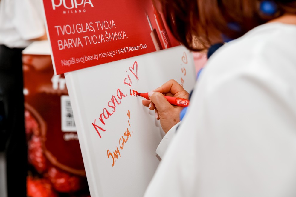 FOTO: Poglejte, kako čudovito smo se imeli na sobotni 8. Cosmo konferenci 🎀