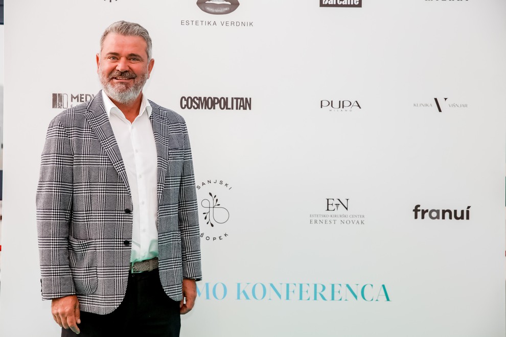 Pred prvim odmorom je sledilo kratko bonus predavanje Ernesta Novaka, dr. med. specialist kirurg.