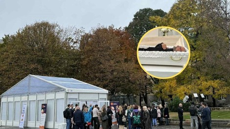 Pogrebna vežica sredi Trga republike: na zadnjo pot smo pospremili znana Slovenca (FOTO)