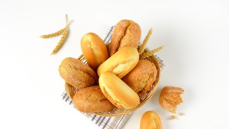 Ostanki pesticidov v žemljah.