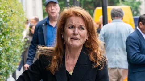 Sarah Ferguson po škandaloznih obtožbah hčerk na robu živčnega zloma
