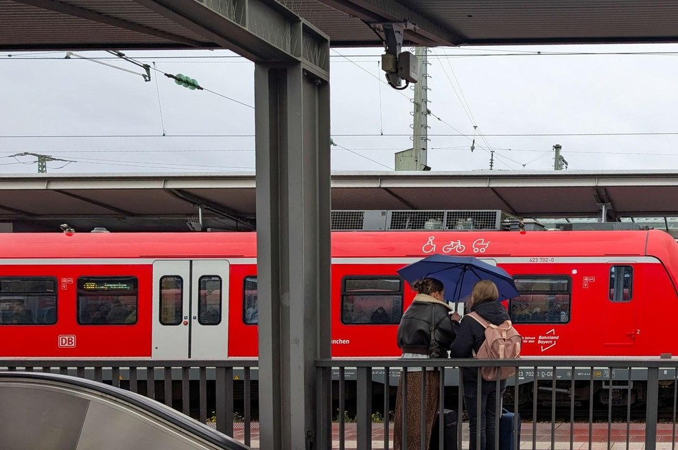 Na dan prihaja, kako visoke plače imajo strojevodje in mnogi so osupli (foto: Profimedia)