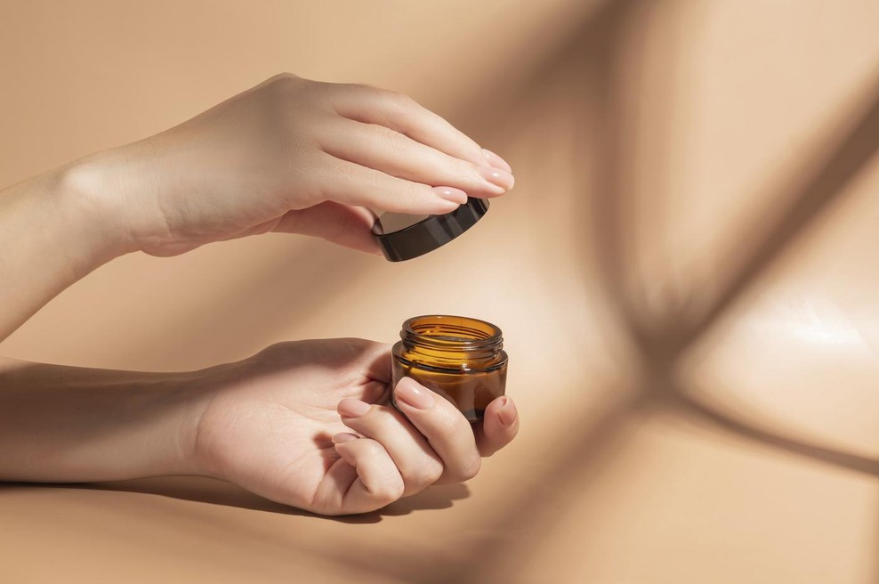 Ta prestižna znamka kreme za okoli oči na testu doživela čisti poraz (foto: Profimedia)