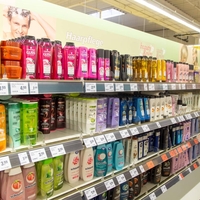 Ta pri nas zelo znani balzam za lase na testu dobil porazne ocene, močno se odsvetuje nakup