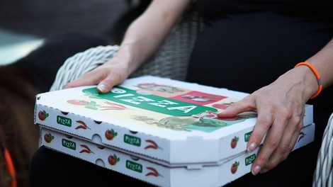 Škatle za pico niso ravno najboljša izbira za shranjevanje hrane.