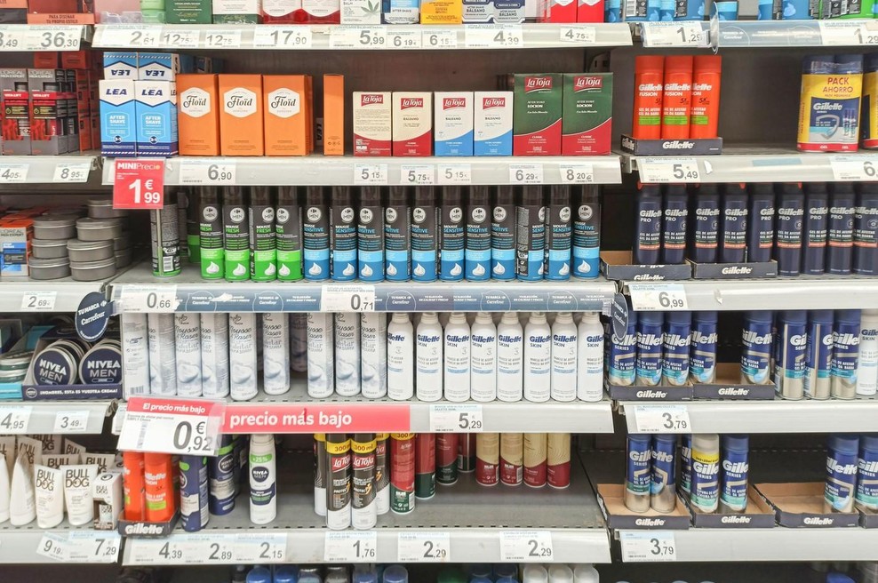 Ta znani deodorant brez aluminija padel na testu, v njem našli sporne sestavine (foto: Profimedia)