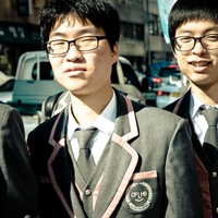 45 dijakov z odličnimi ocenami ostalo pred vrati Univerze zaradi zaznamkov o nasilništvu