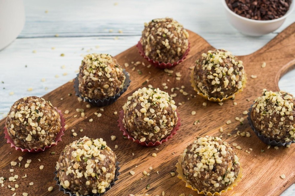 Energijske kroglice, ki jih v 15 minutah lahko pripravite kar doma (foto: Profimedia)