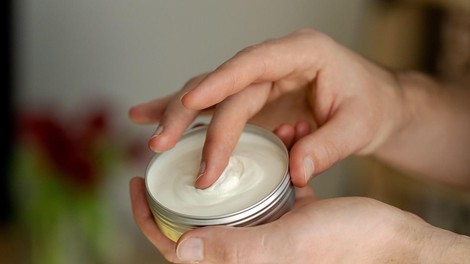 Vsekakor se je tej kremi bolje izogibati.