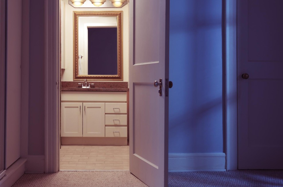 Bizarno pravilo evropske države: Po 22. uri ne smete splakniti vode v WC-ju (foto: profimedia)