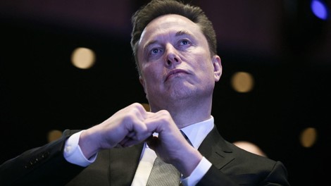 Elon Musk trdi, da kmalu ne bo ne dela ne denarja: "Vse postaja nesmiselno"