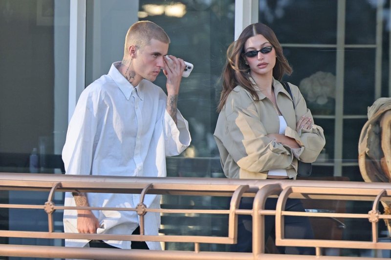 Justin Bieber z ženo Hailey.