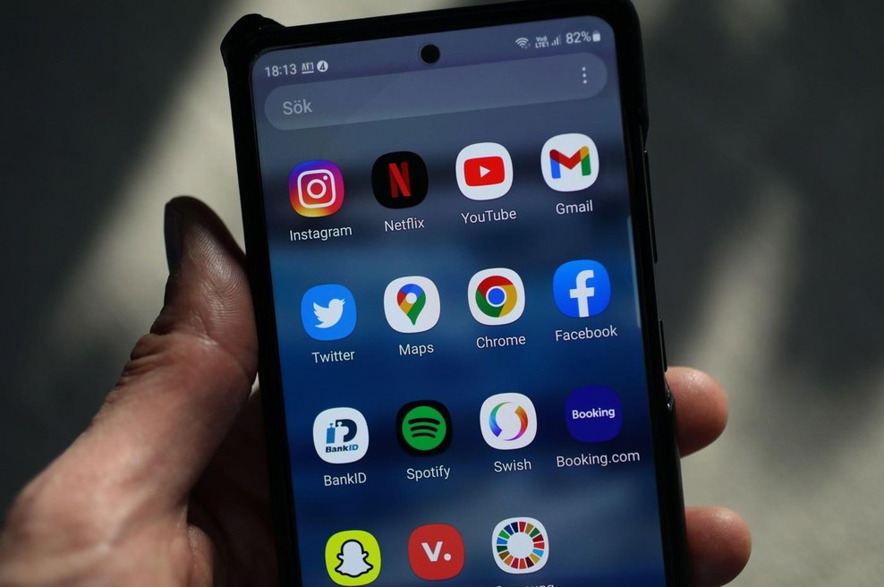 Cel mesec živel brez mobitela: "Posnel sem možgane pred in po – sprememba je fantastična." (foto: Profimedia)