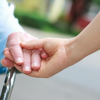 Znanstveniki so odkrili, kateri tip telesa je manj nagnjen k demenci in kako se ji uspešno izogniti