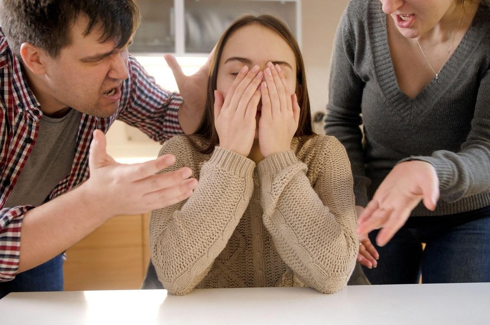 Spor v družini: Hčer sta vrgla iz hiše, ker jima ni hotela plačevati višje najemnine (foto: profimedia)