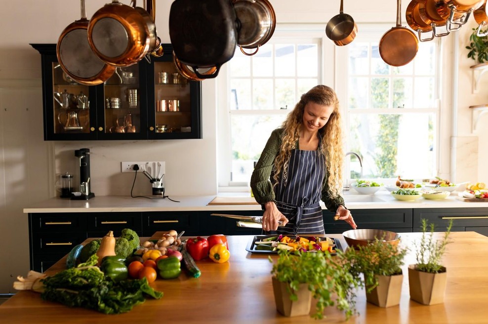 Če imate takšno posodo, potem velja opozorilo, še posebej za nosečnice in dojenčke (foto: Profimedia)