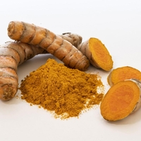 Močna, vendar ni za vsakogar: kaj morate vedeti, preden začnete jemati kurkumo