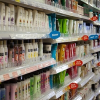 Testirali 22 pen za lase: Ta znana znamka povsem pogorela