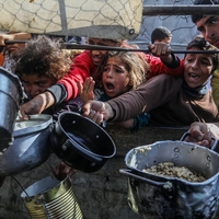 Otroci v Gazi so lačni in tako travmatizirani, da se počutijo kot 'živi mrtveci'